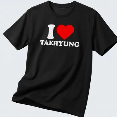 Bold typography t-shirt with the text 'I Love Taehyung' in red and white.